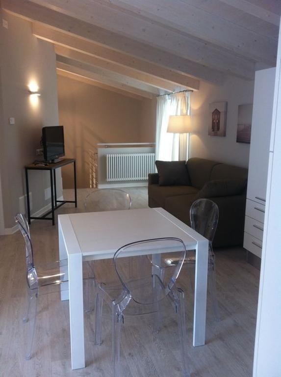 Appartamenti Villa Giulia - Walterigato Apartments Solo Per Famiglie Lido di Jesolo Eksteriør billede